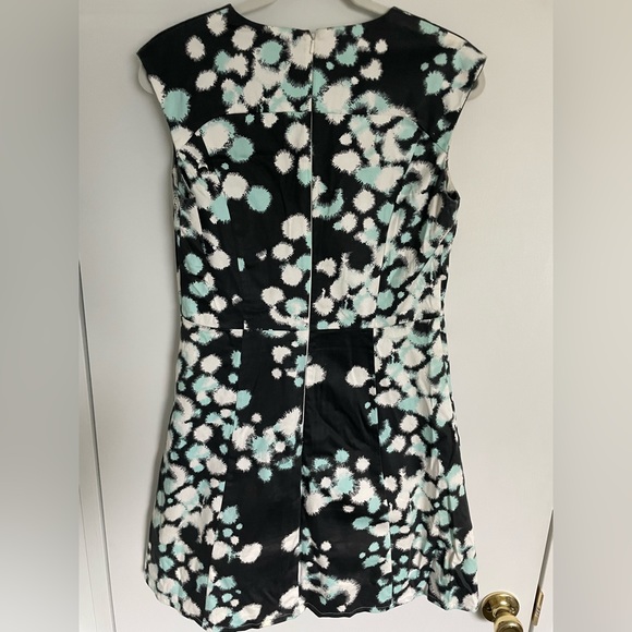 French Connection Gray cap sleeve dress size 10 - Picture 4 of 6